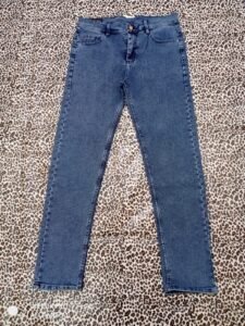 بنطال جينز أزرق فاتح - مقاسات خاصة